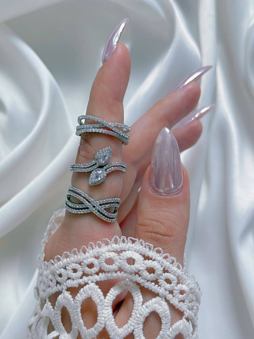 انگشتر زنانه طرح جواهرنگینی كد2305
