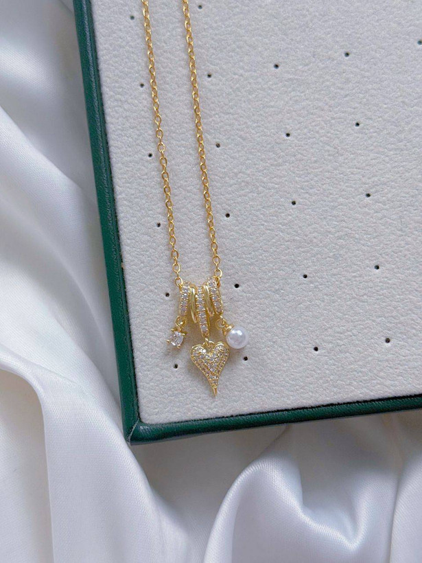گردنبند دخترانه شيك و اقتصادي كد 2373
