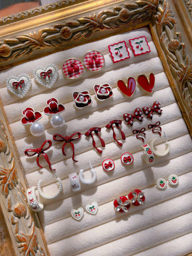گوشواره چری دلربا كد2412